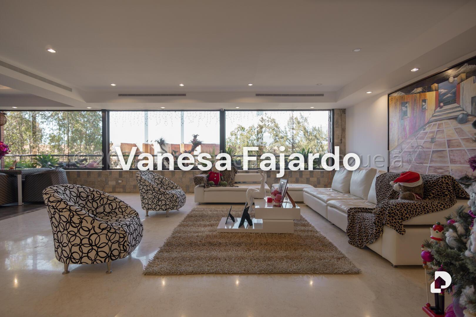 Apartamento en La Tahona, Caracas – 2