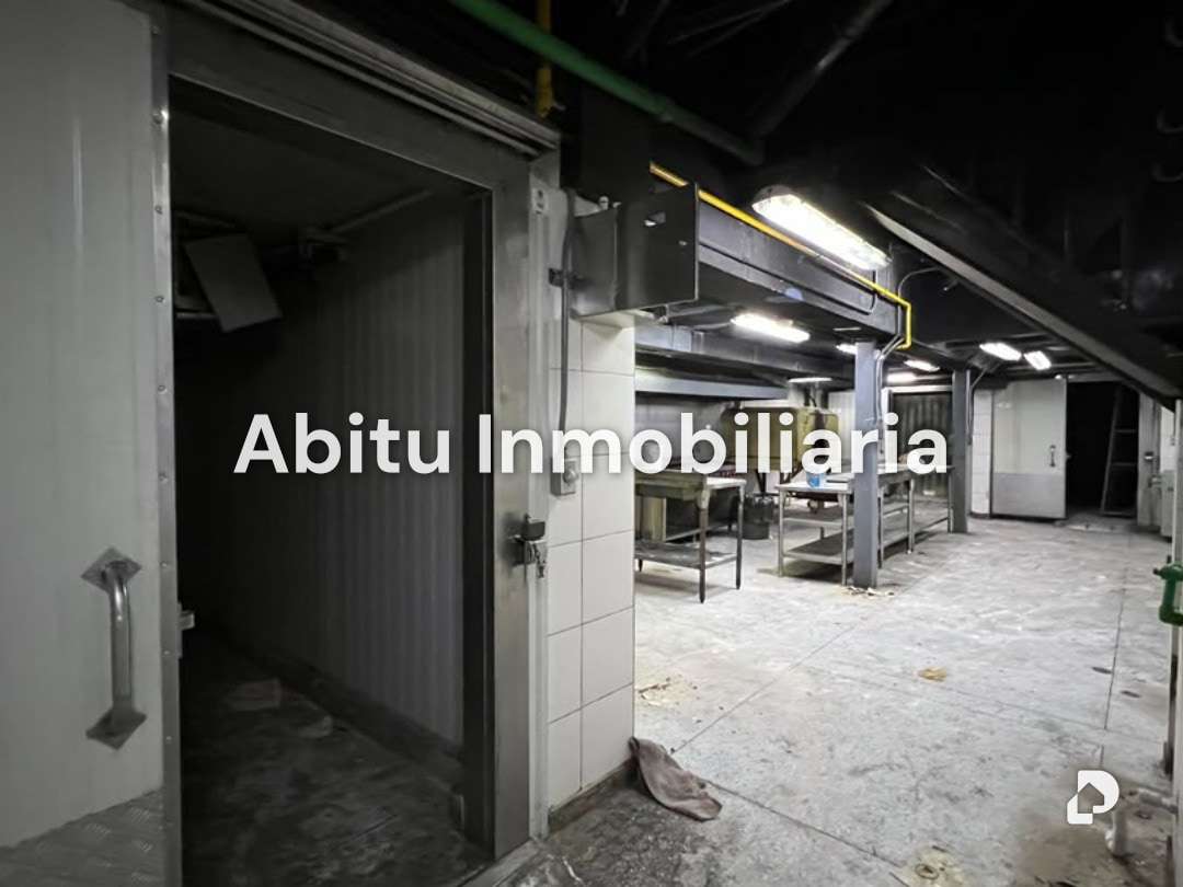 Local comercial en Las Mercedes, Caracas – 15