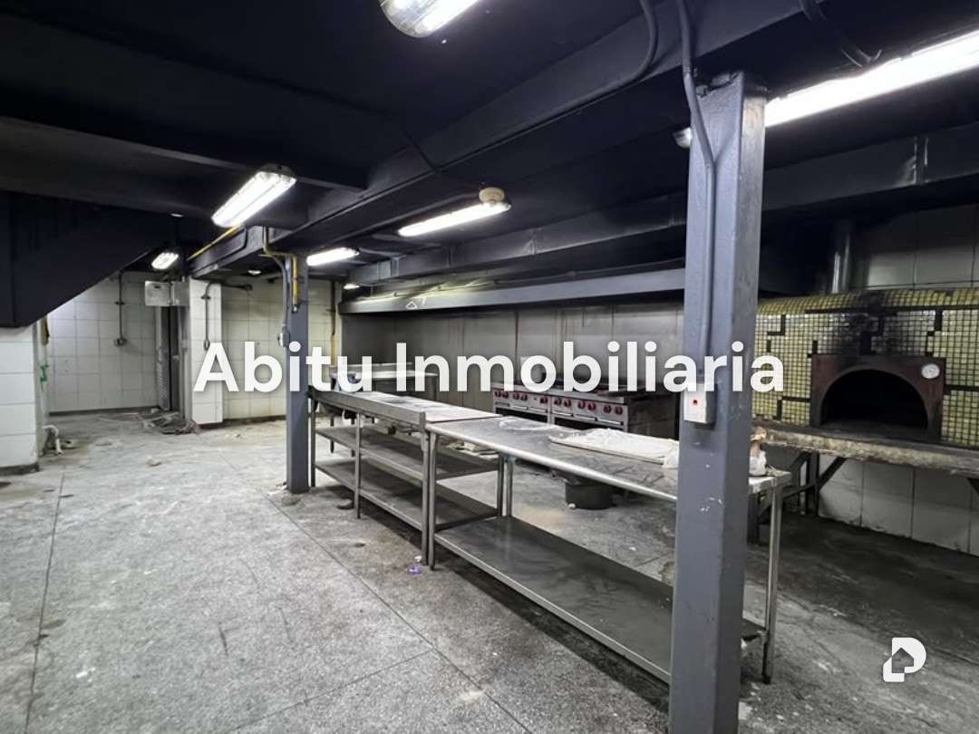 Local comercial en Las Mercedes, Caracas – 18