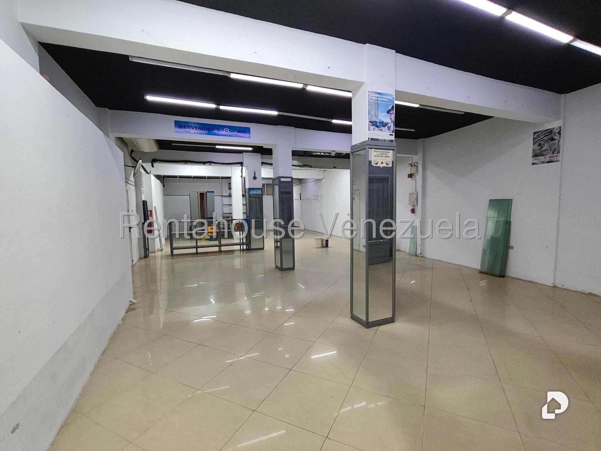 Local comercial en Parroquia La Candelaria, Caracas – 3