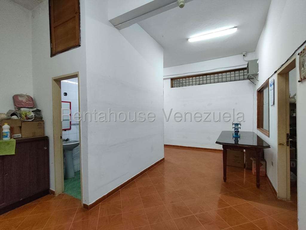 Local comercial en La Candelaria, Caracas