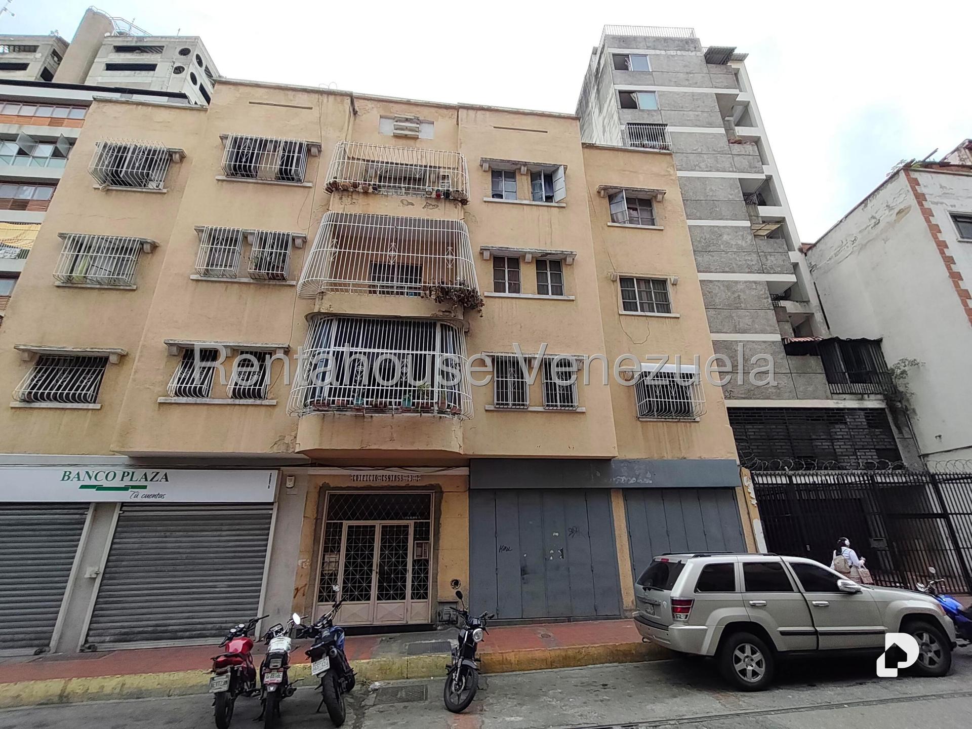 Local comercial en Parroquia La Candelaria, Caracas – 1