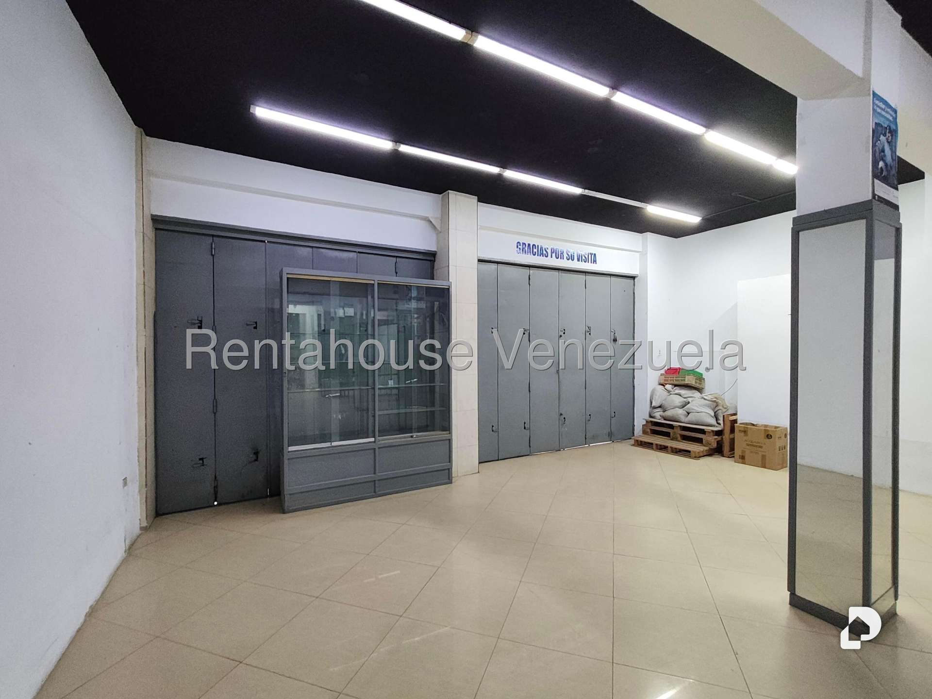 Local comercial en Parroquia La Candelaria, Caracas – 7