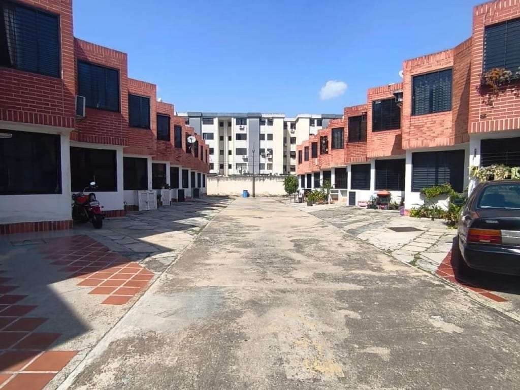 Apartamento en Los Guayabitos, Valencia - 1