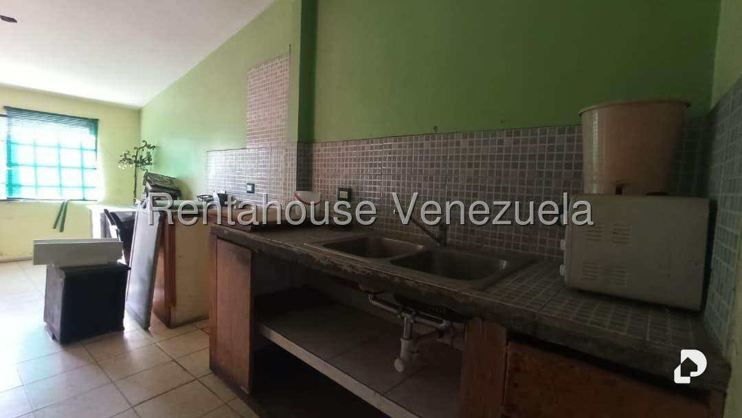 Casa en La Trinidad, Caracas – 34