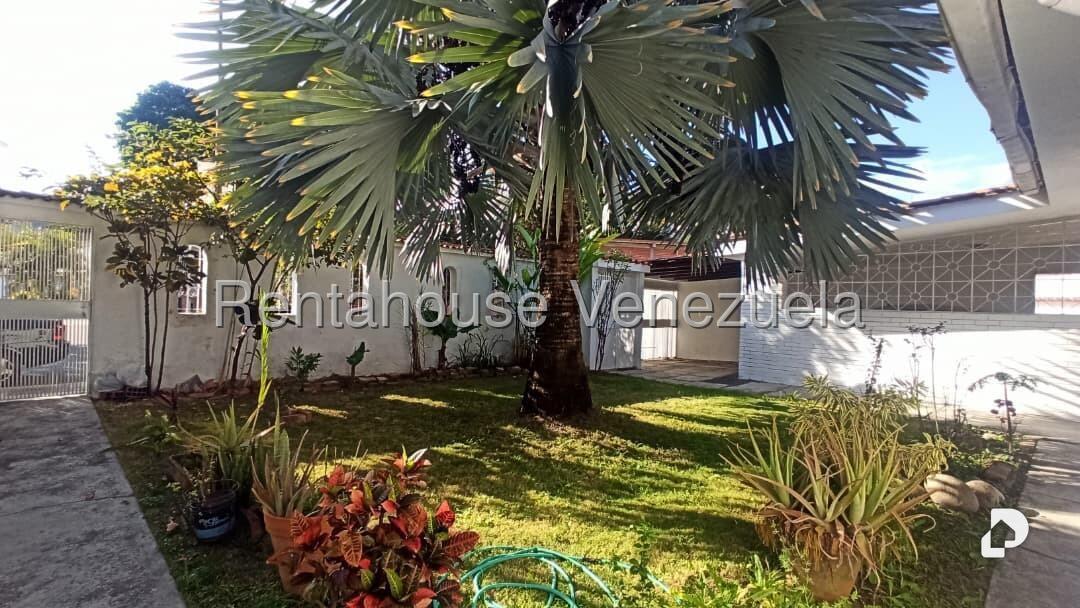 Casa en La Trinidad, Caracas – 4