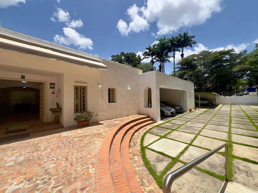 Casa en Cerro Verde, Caracas - 1