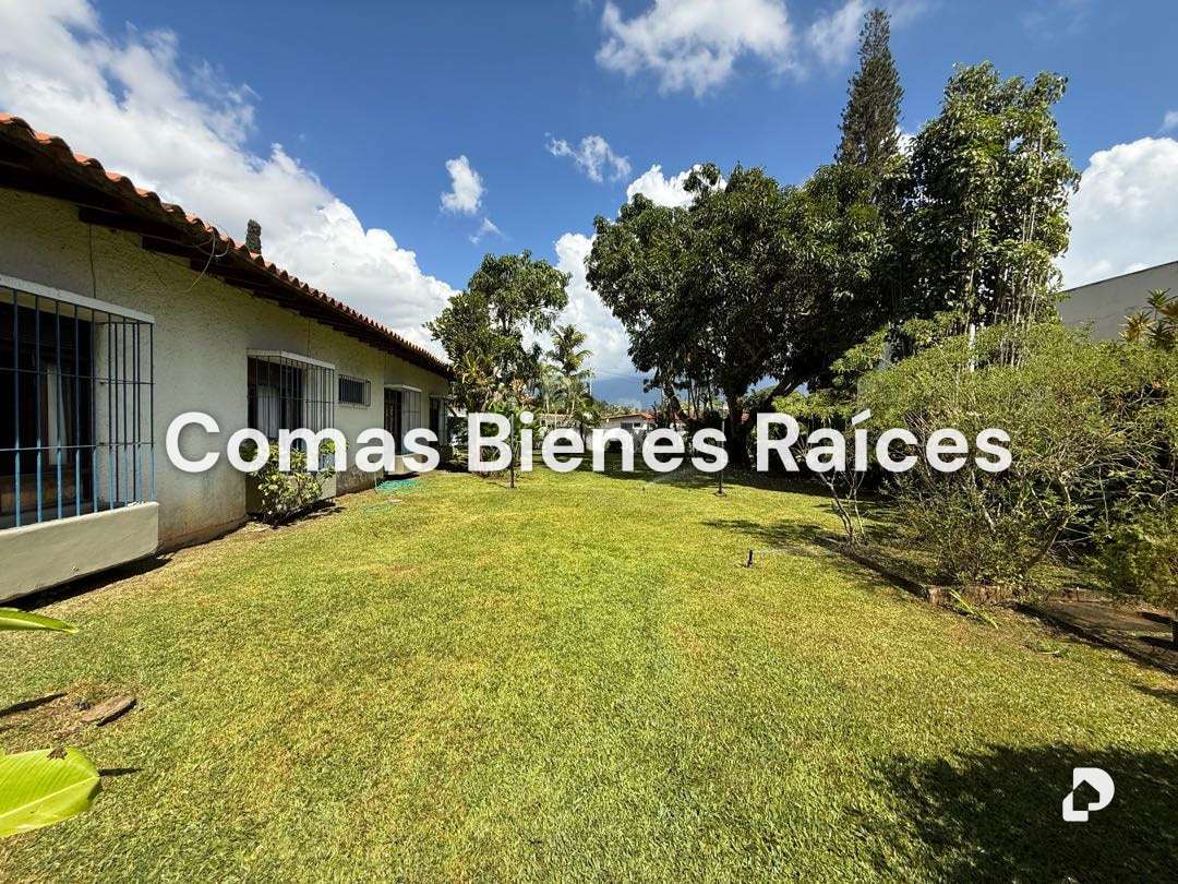 House in Cerro Verde, Caracas – 11