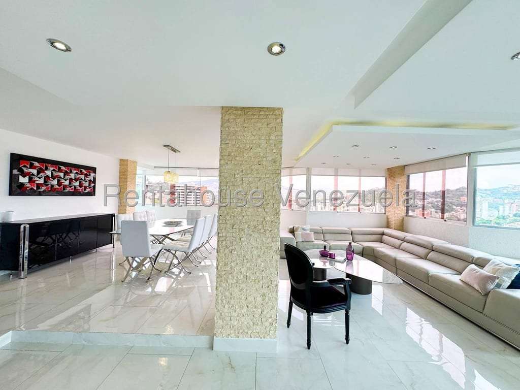 Apartamento en Las Mesetas de Santa Rosa de Lima, Caracas