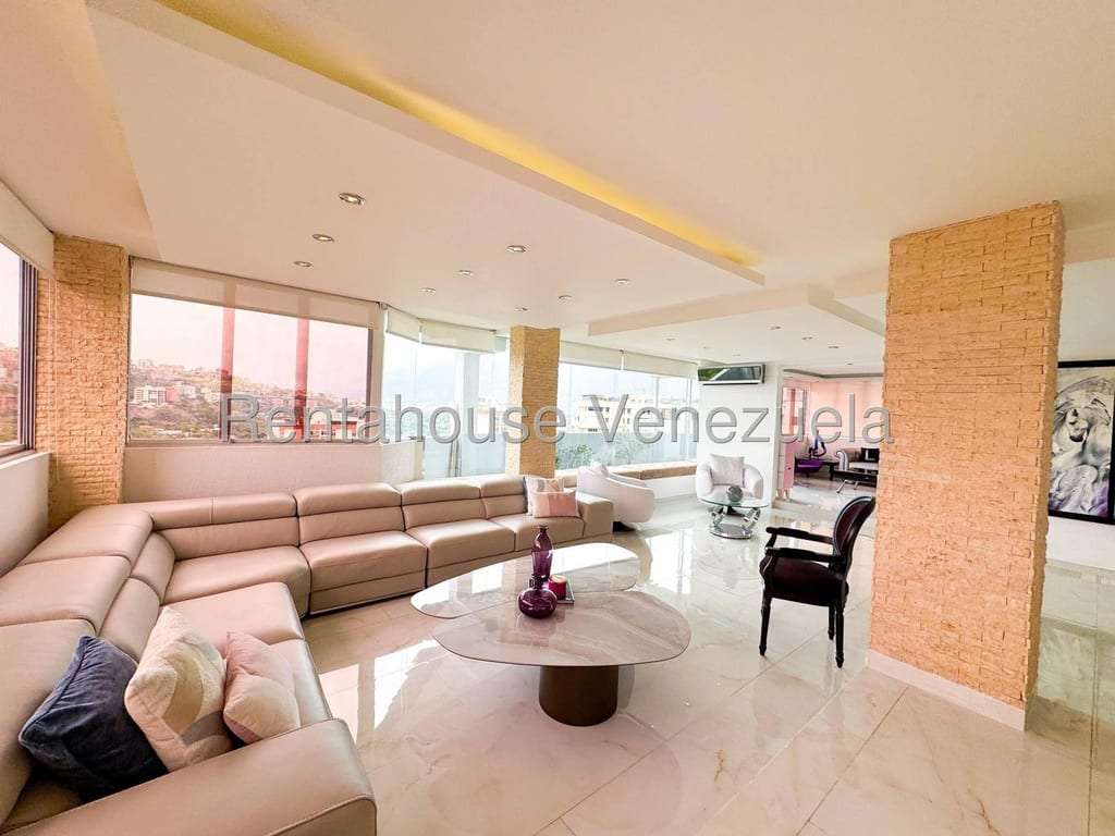 Apartamento en Las Mesetas de Santa Rosa de Lima, Caracas