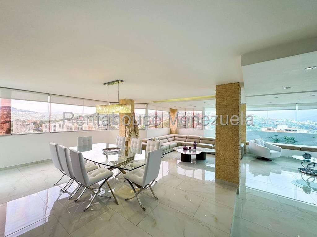Apartamento en Las Mesetas de Santa Rosa de Lima, Caracas