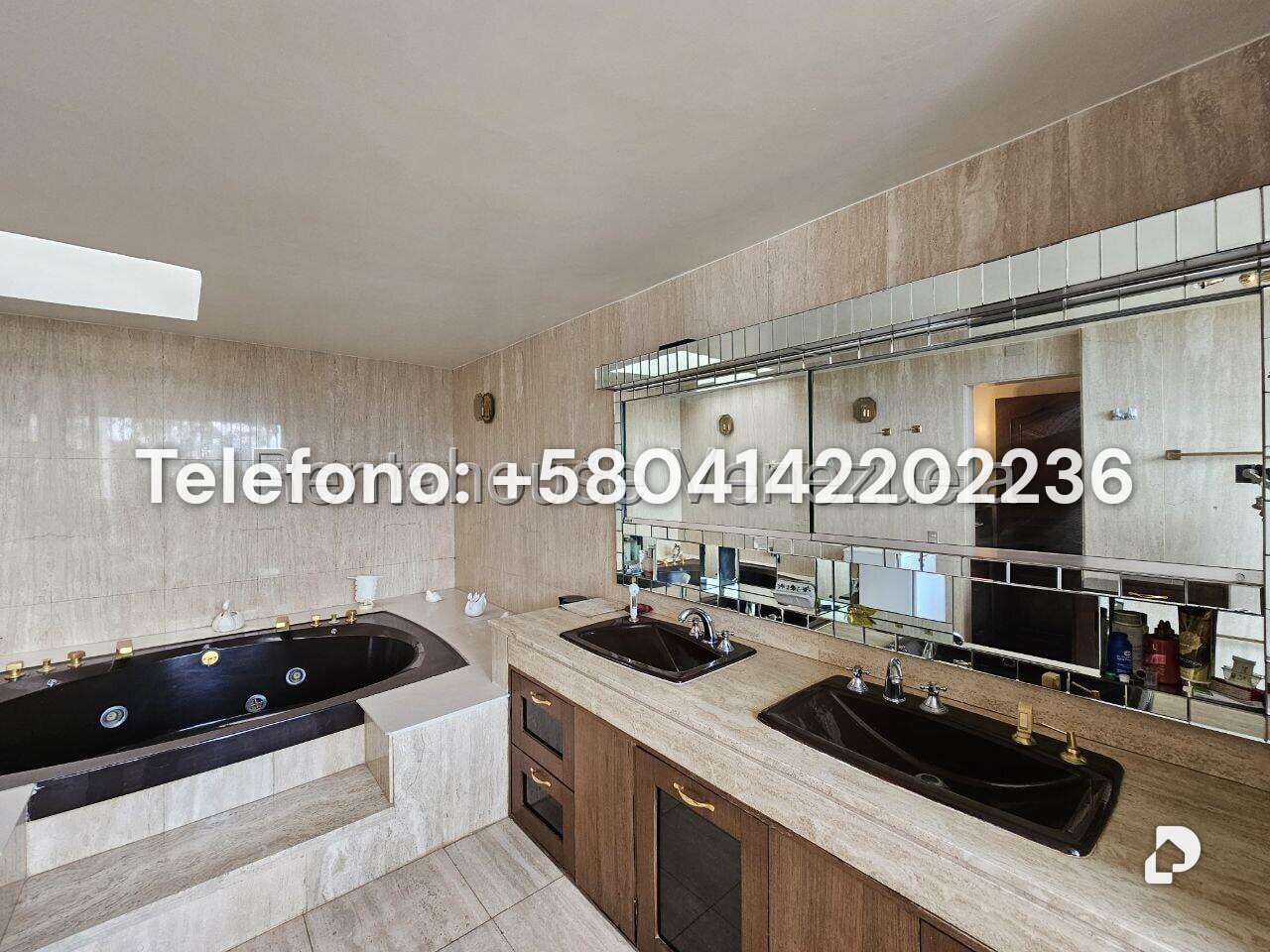 Casa en La Lagunita Country Club, Caracas – 59