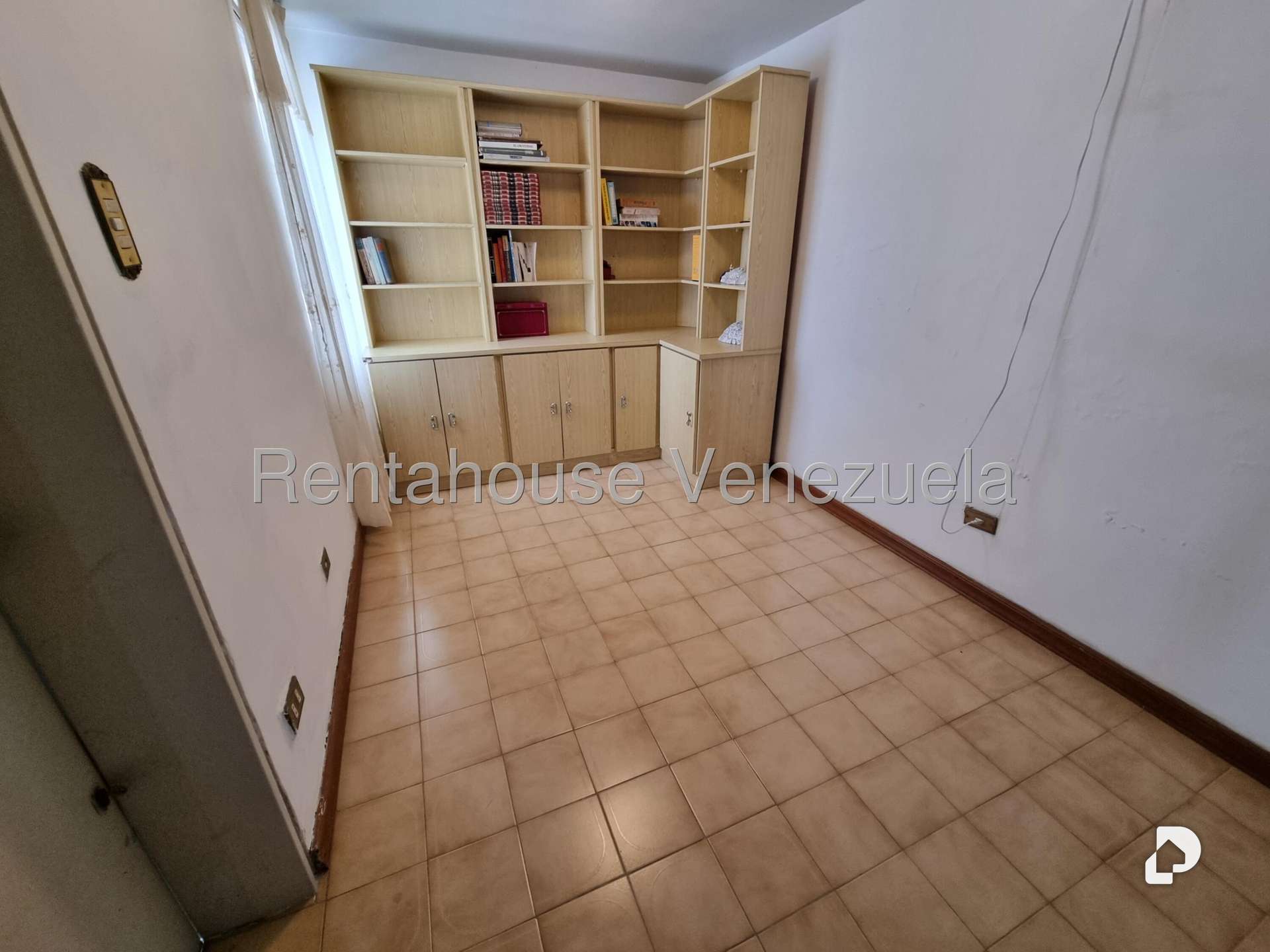 Casa en Colinas de Bello Monte, Caracas – 49