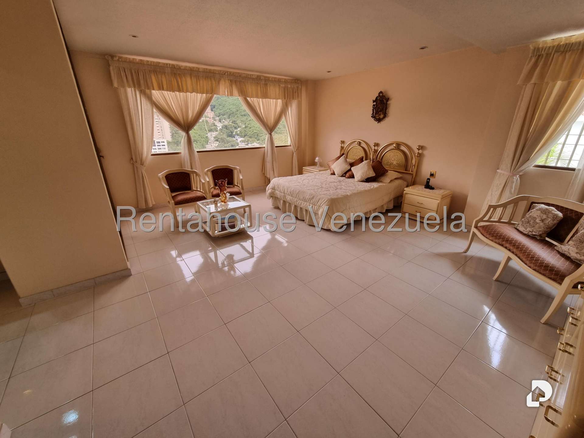 Casa en Colinas de Bello Monte, Caracas – 40