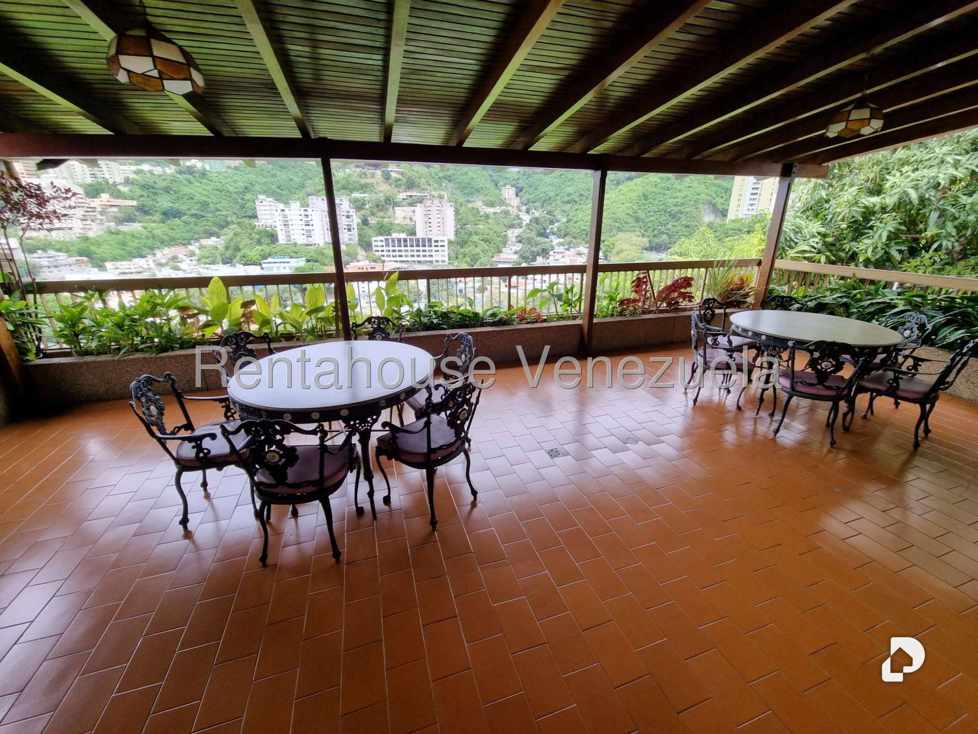 Casa en Colinas de Bello Monte, Caracas – 21