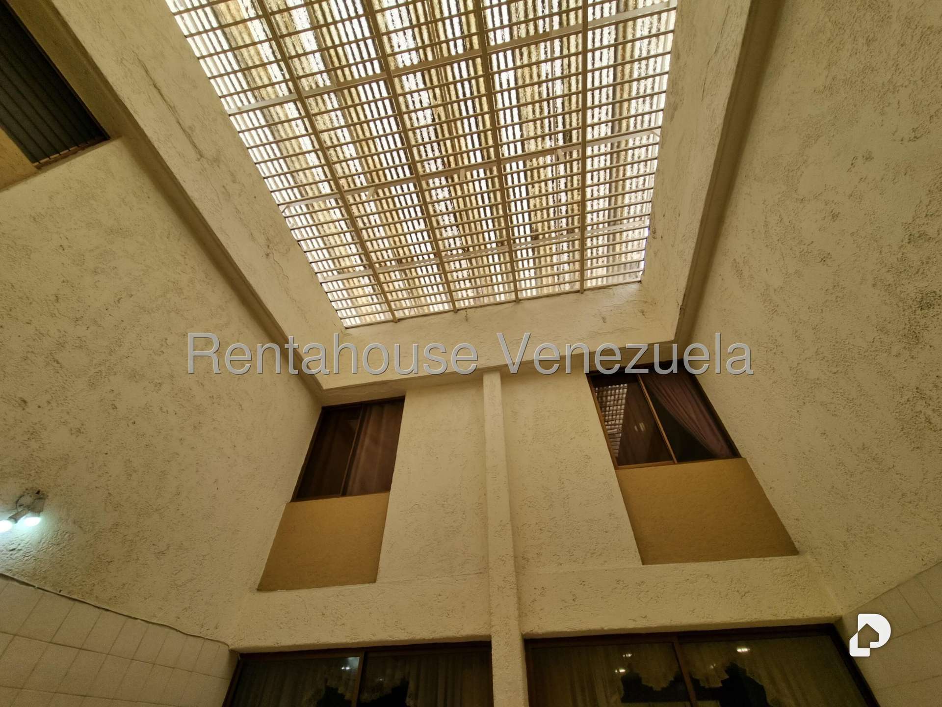 Casa en Colinas de Bello Monte, Caracas – 16