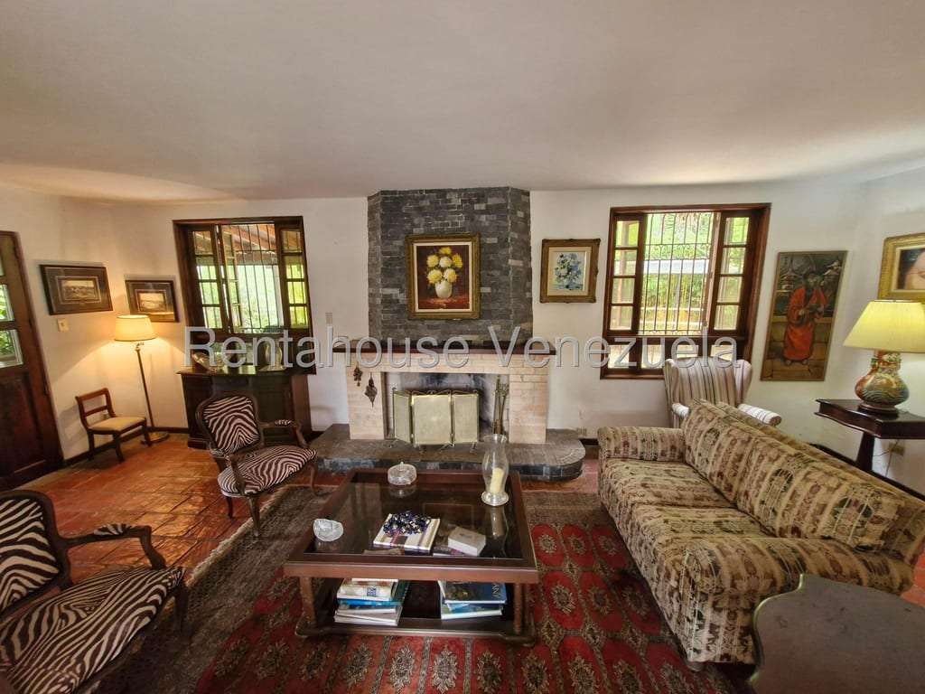 Casa en La Lagunita Country Club, Caracas