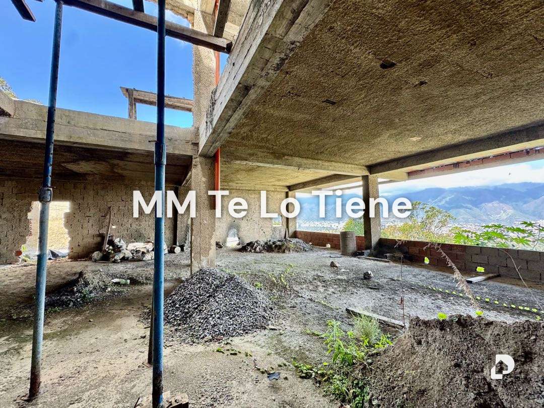 Casa en Los Naranjos (del Cafetal), Caracas – 27