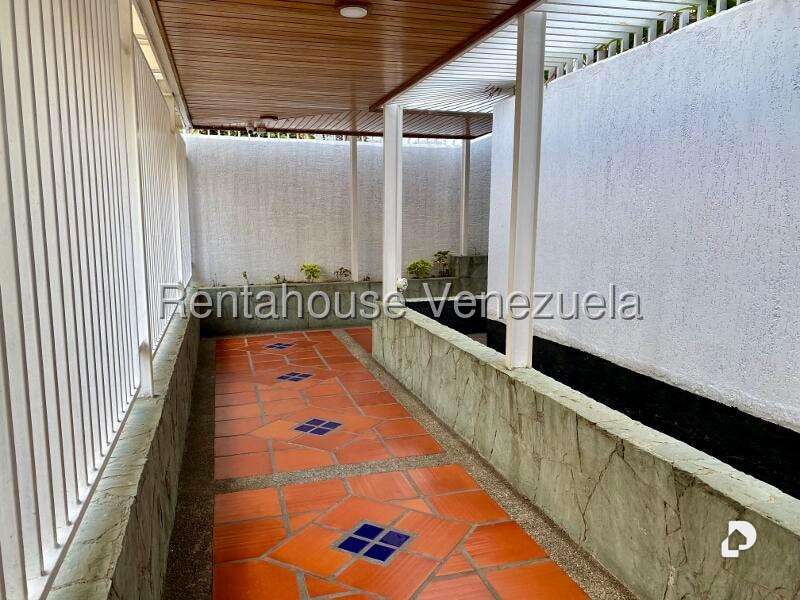 Apartamento en Los Palos Grandes, Caracas – 2