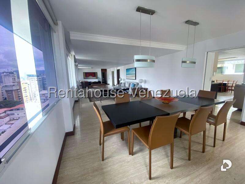 Apartamento en Los Palos Grandes, Caracas – 8