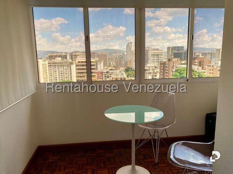 Apartamento en Los Palos Grandes, Caracas – 47