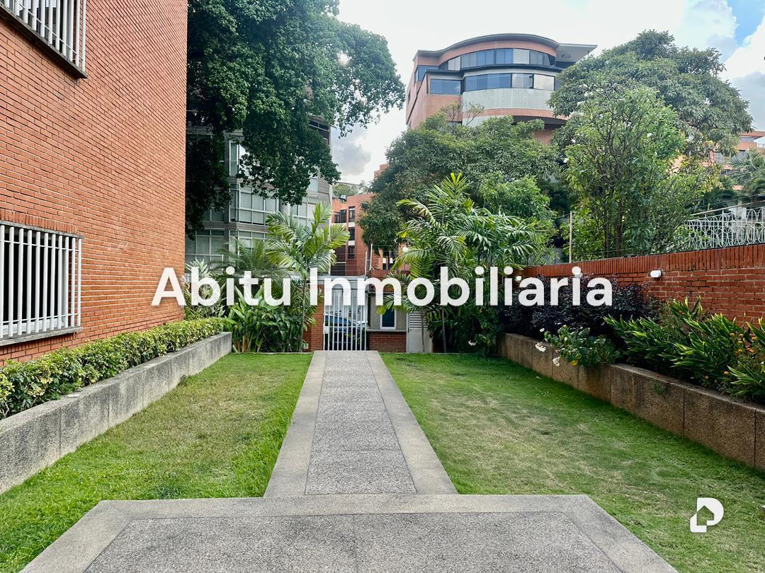 Apartment in Los Naranjos (Las Mercedes), Caracas – 3