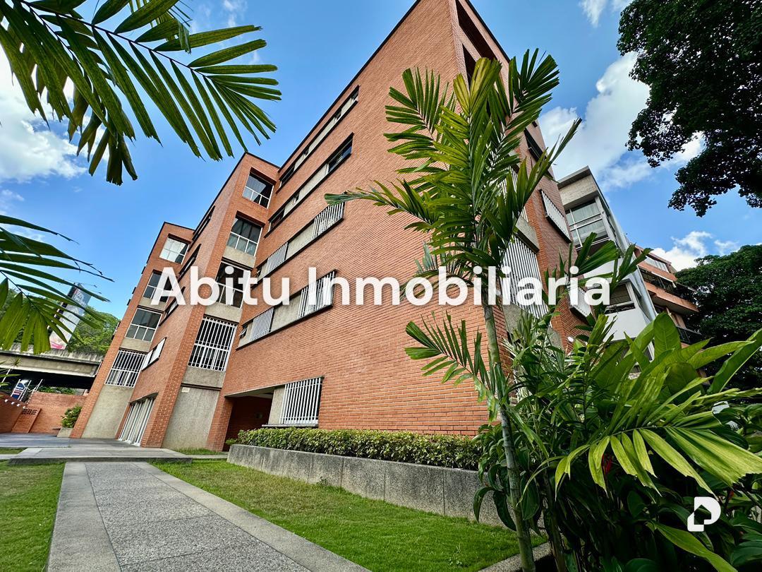 Apartment in Los Naranjos (Las Mercedes), Caracas – 1