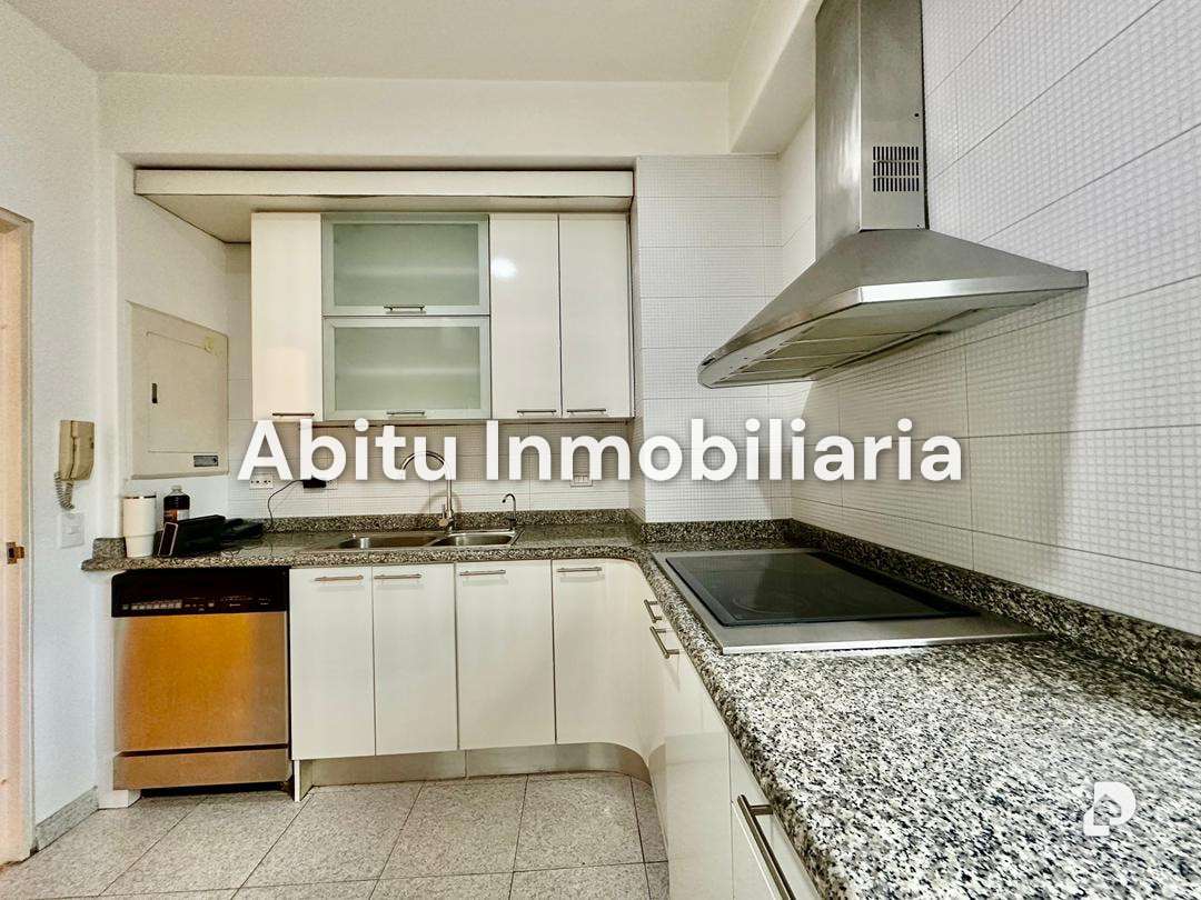 Apartment in Los Naranjos (Las Mercedes), Caracas – 8