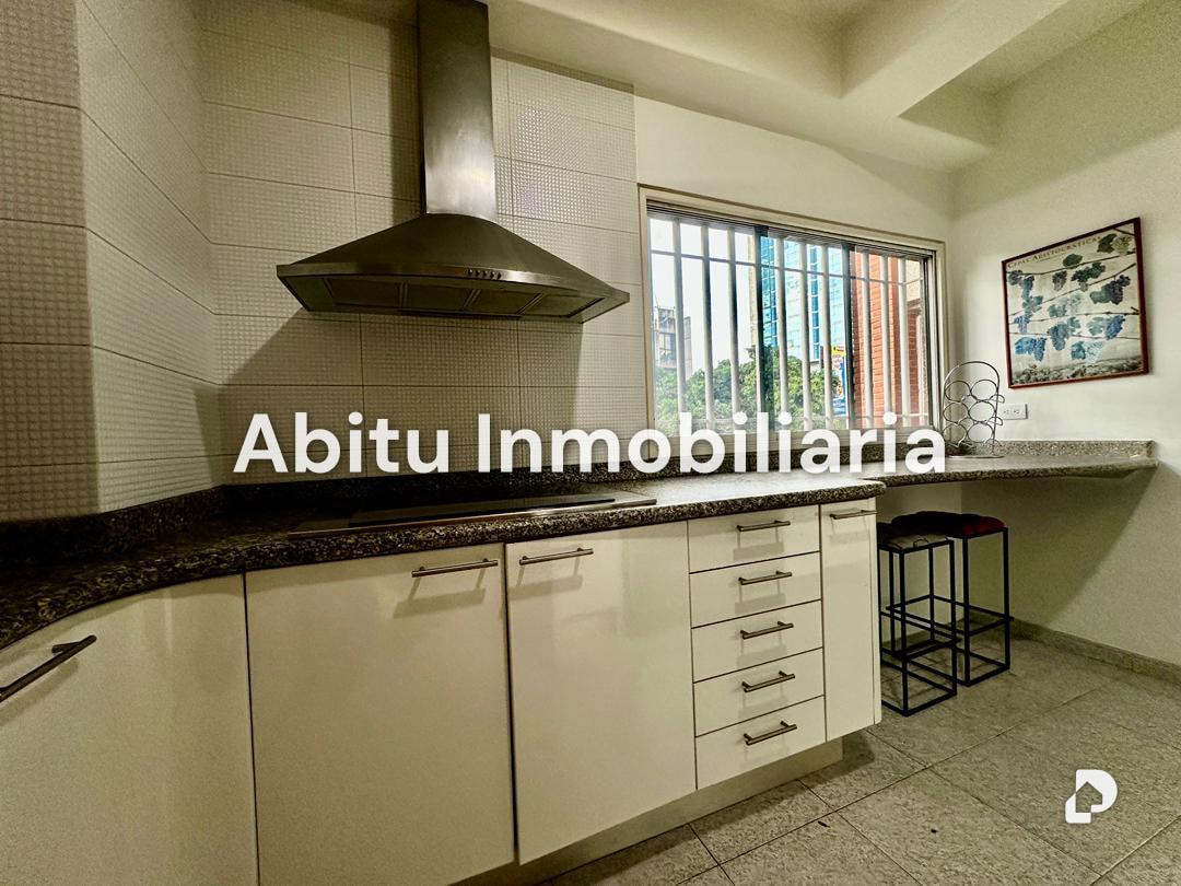 Apartment in Los Naranjos (Las Mercedes), Caracas – 4