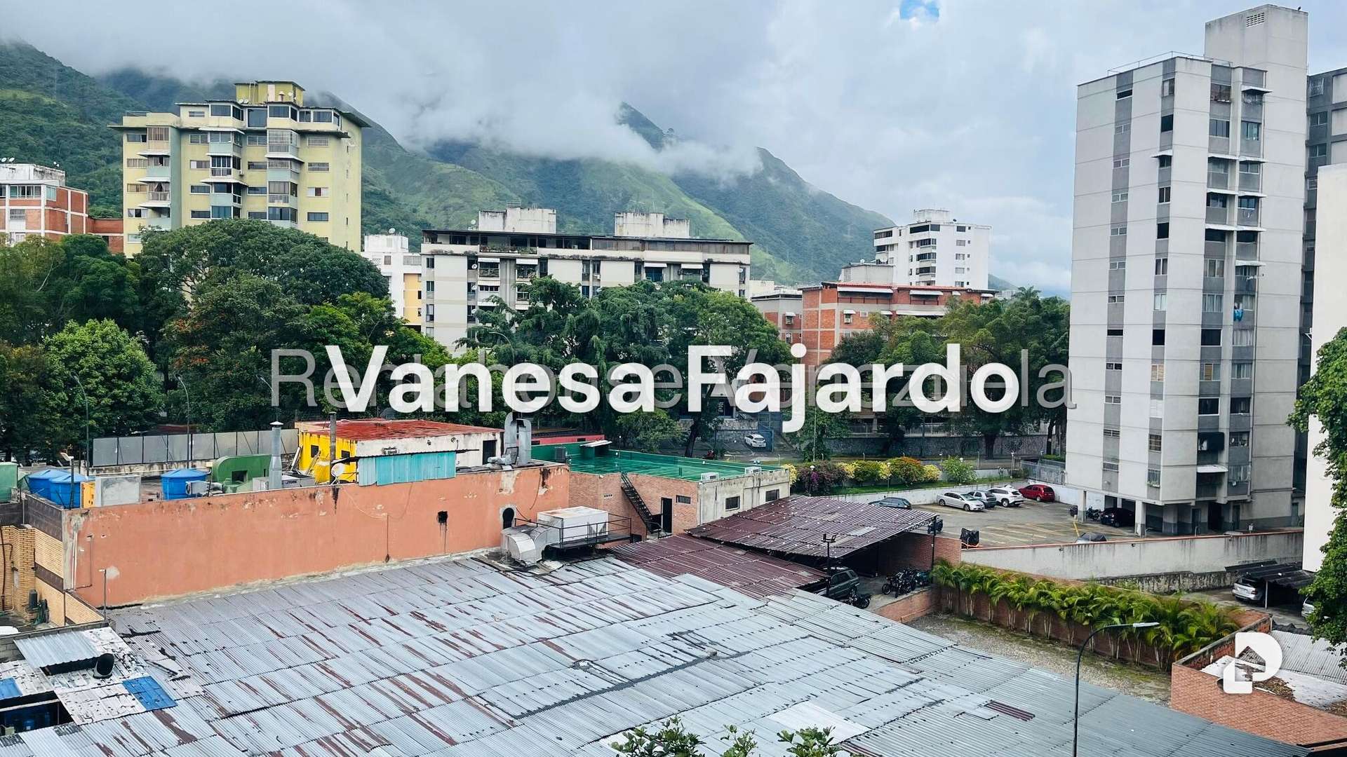 Apartamento en La Urbina, Caracas – 25