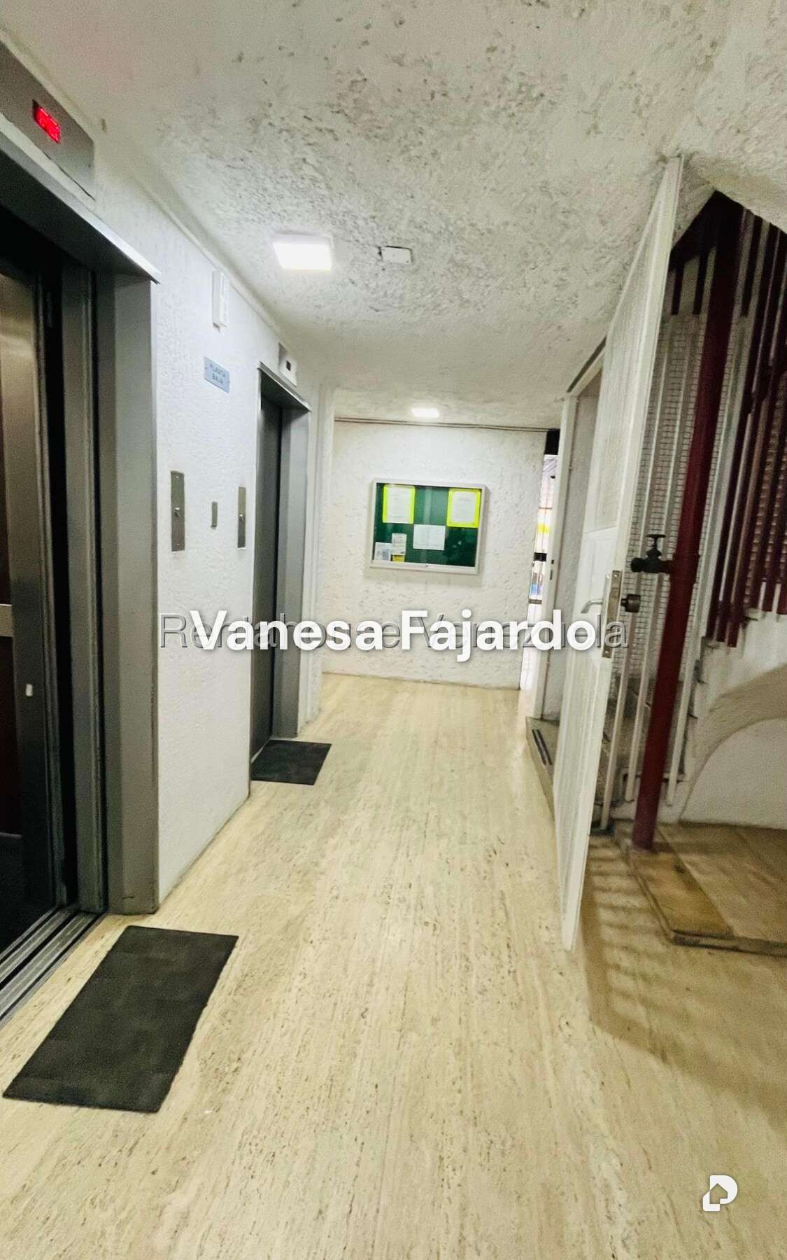 Apartamento en La Urbina, Caracas – 28