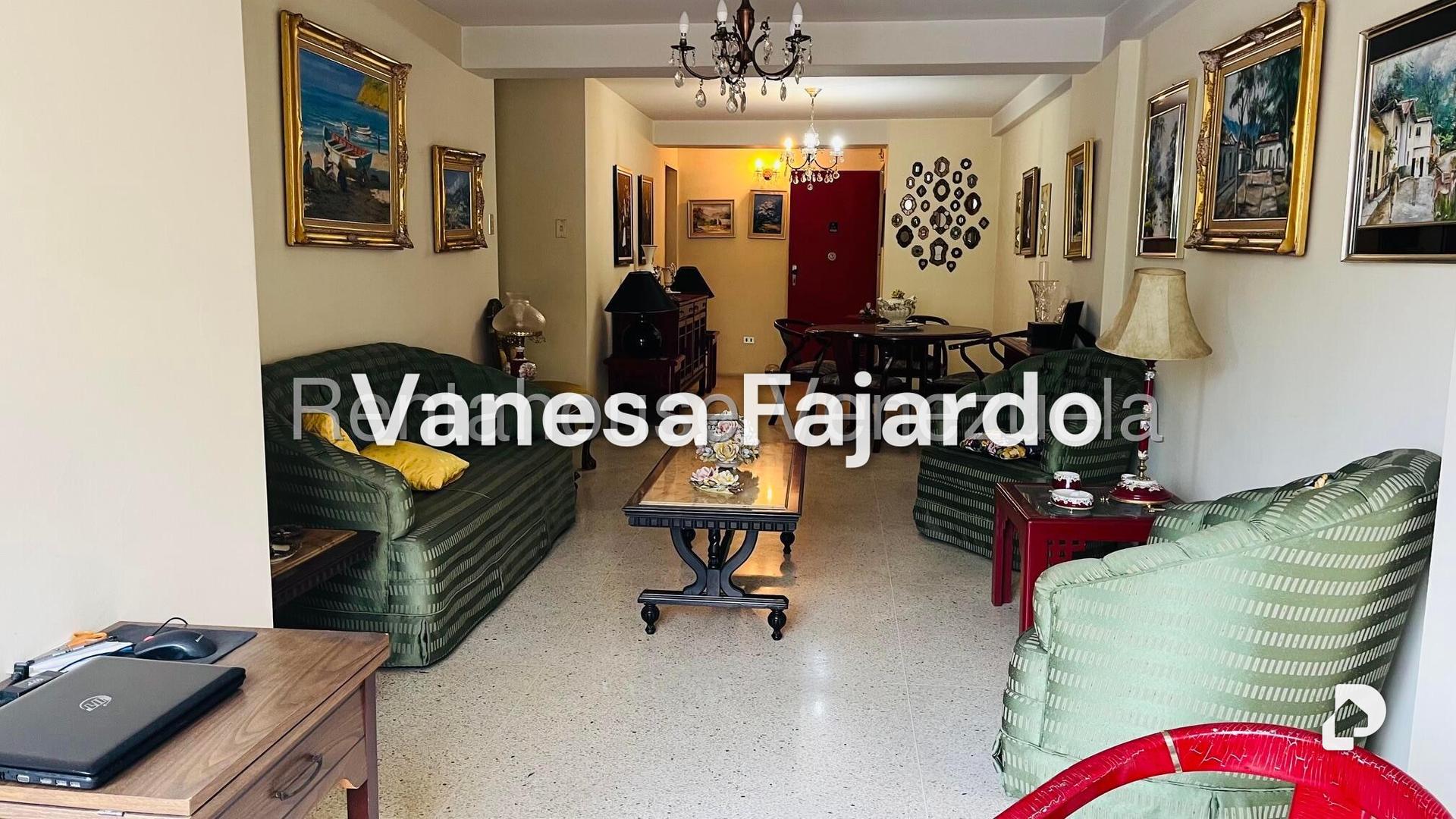 Apartamento en La Urbina, Caracas – 4