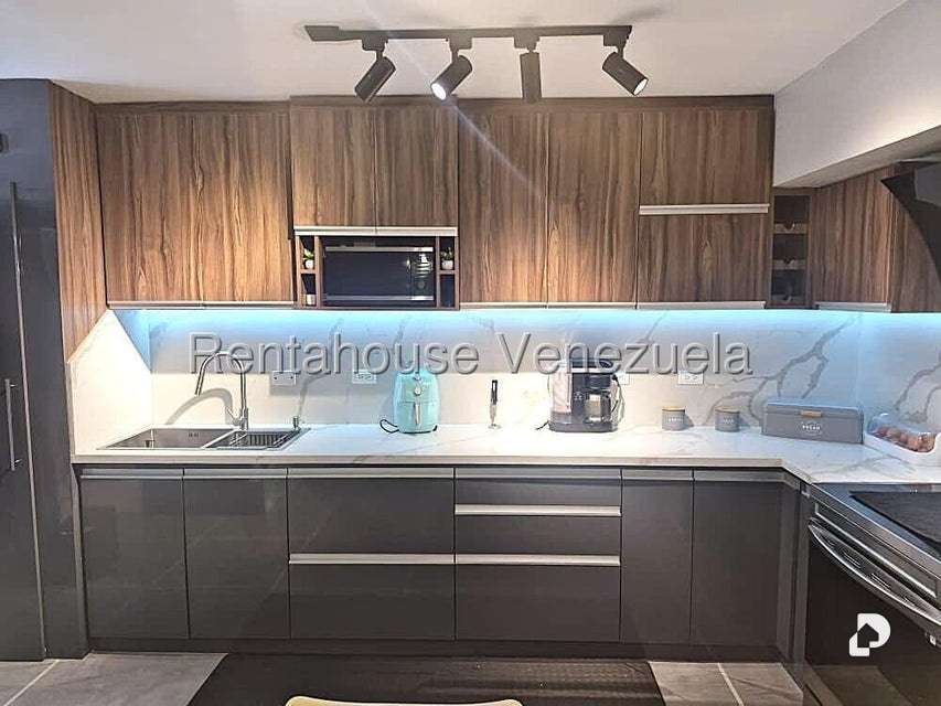 Apartamento en El Cigarral, Caracas – 19