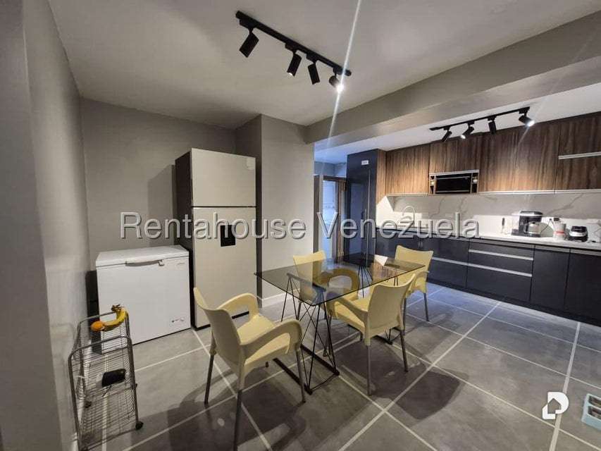 Apartamento en El Cigarral, Caracas – 15
