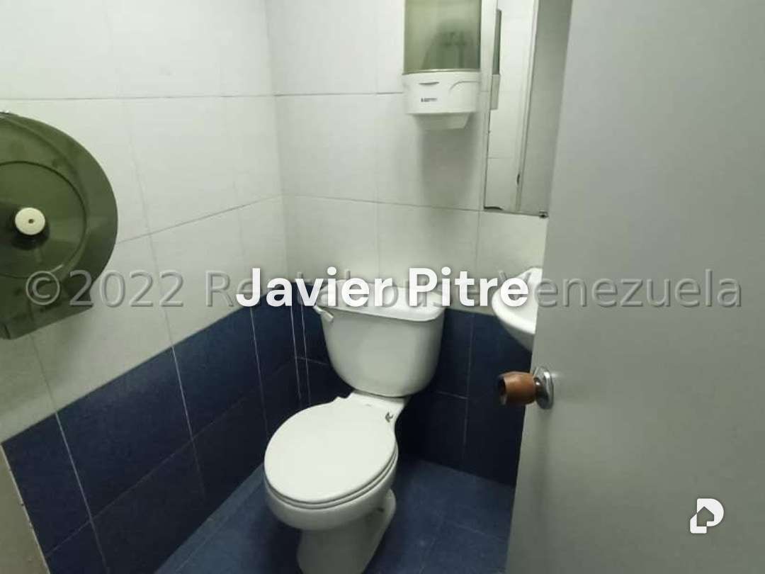 Local comercial en Santa Rosa de Lima, Caracas – 17