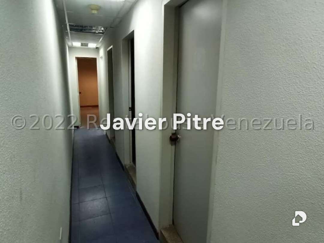 Local comercial en Santa Rosa de Lima, Caracas – 18