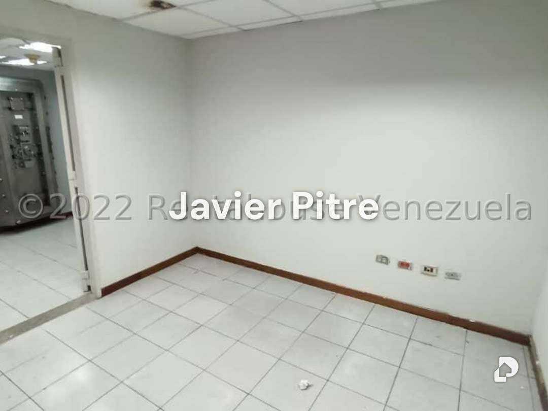 Local comercial en Santa Rosa de Lima, Caracas – 6