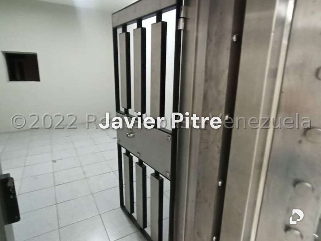 Local comercial en Santa Rosa de Lima, Caracas – 4