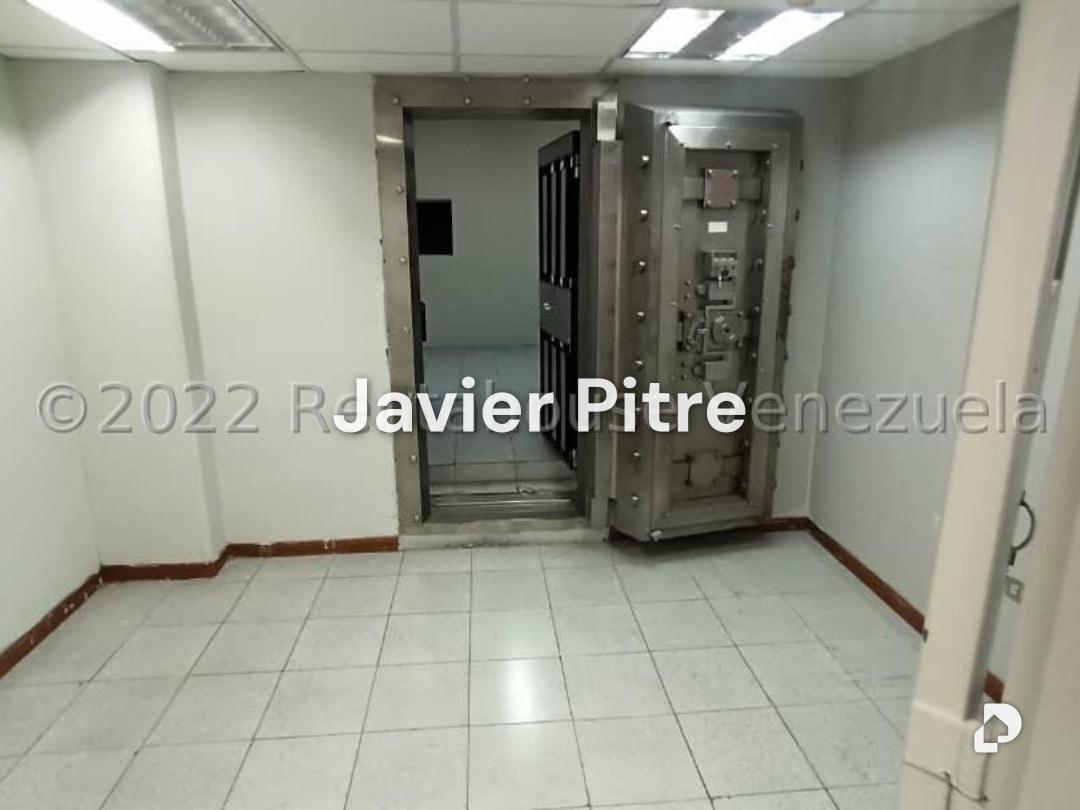 Local comercial en Santa Rosa de Lima, Caracas – 5