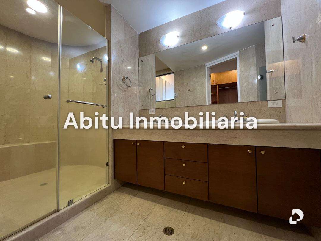Apartamento en La Castellana, Caracas – 10