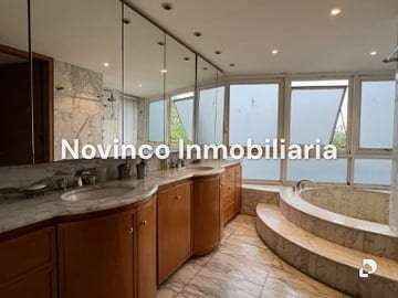 Apartamento en Altamira, Caracas – 9