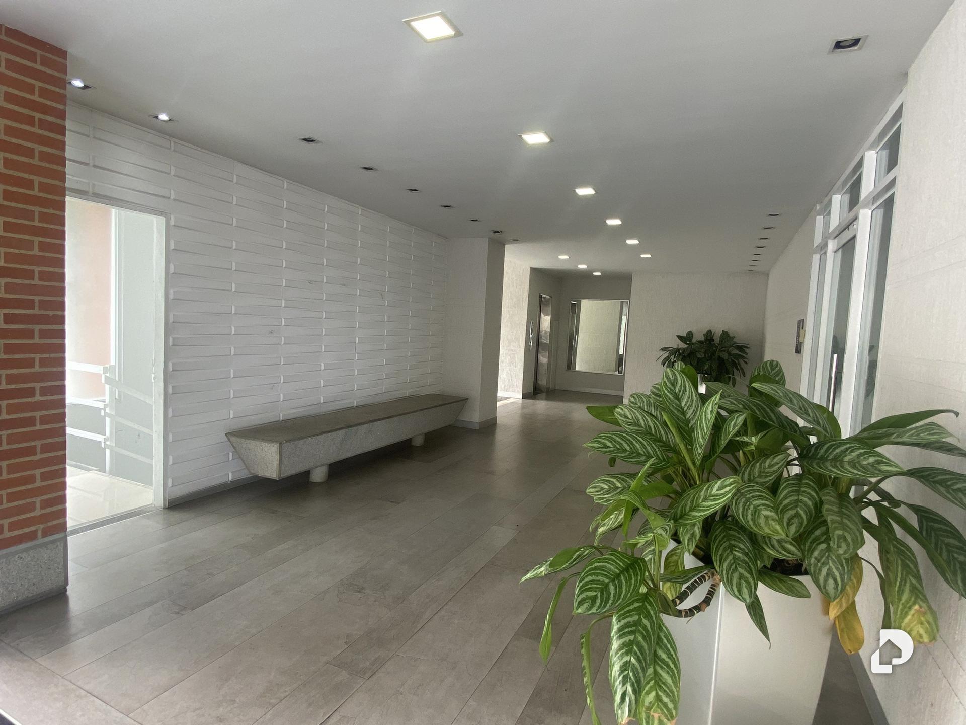 Apartment in La Boyera, Caracas – 5
