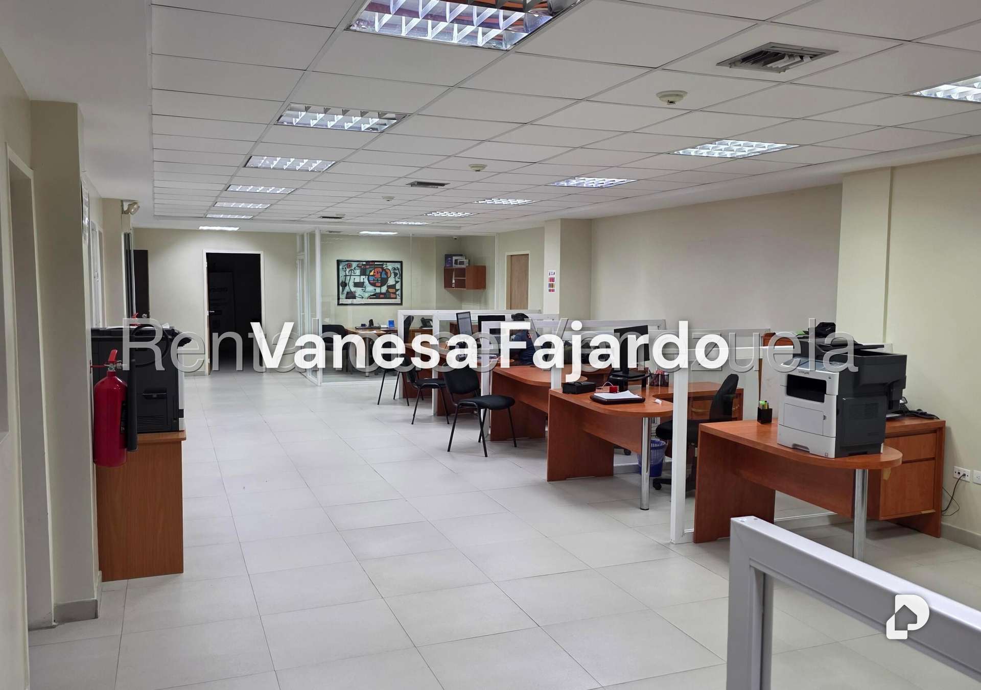 Edificio en La Trinidad, Caracas – 7