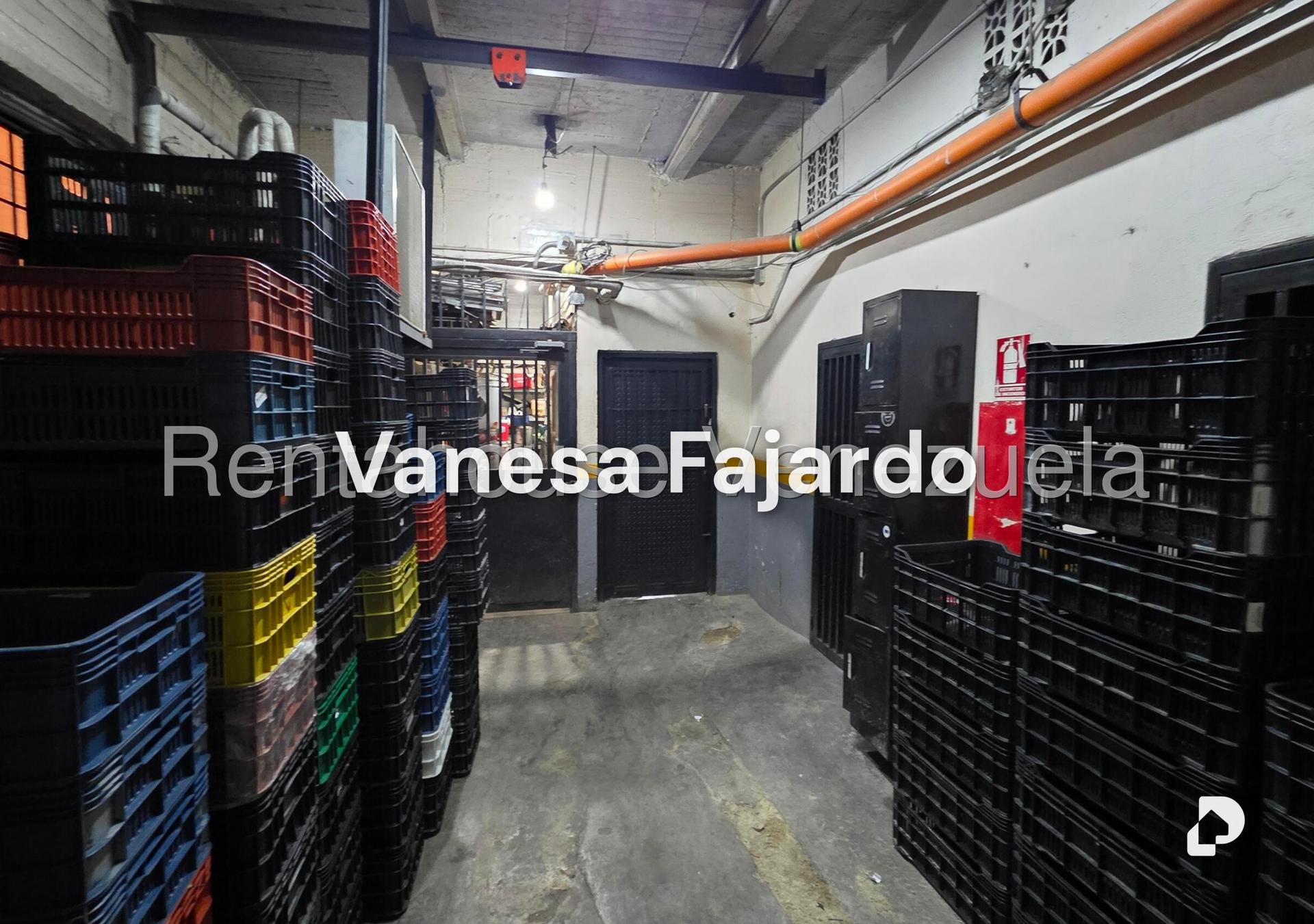 Edificio en La Trinidad, Caracas – 2