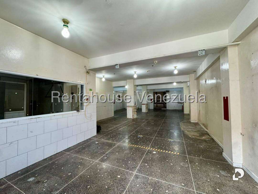 Edificio en Boleíta Sur, Caracas – 2