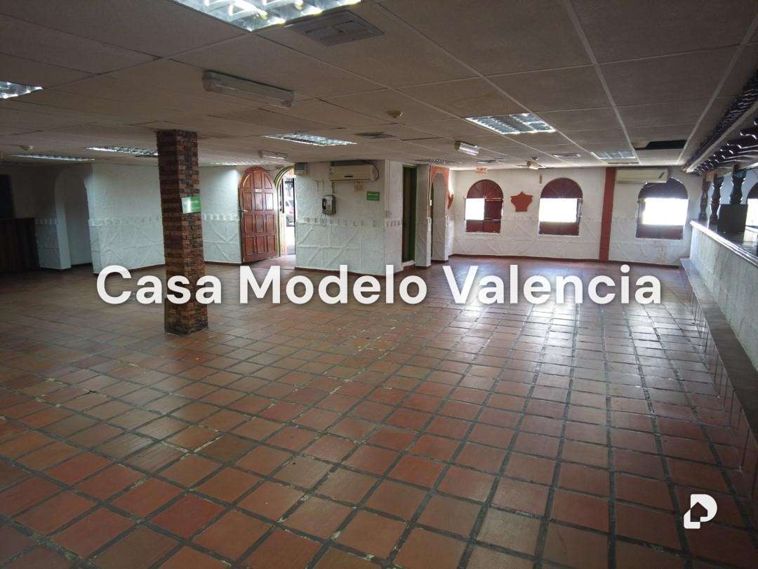 Local comercial en Valencia – 9