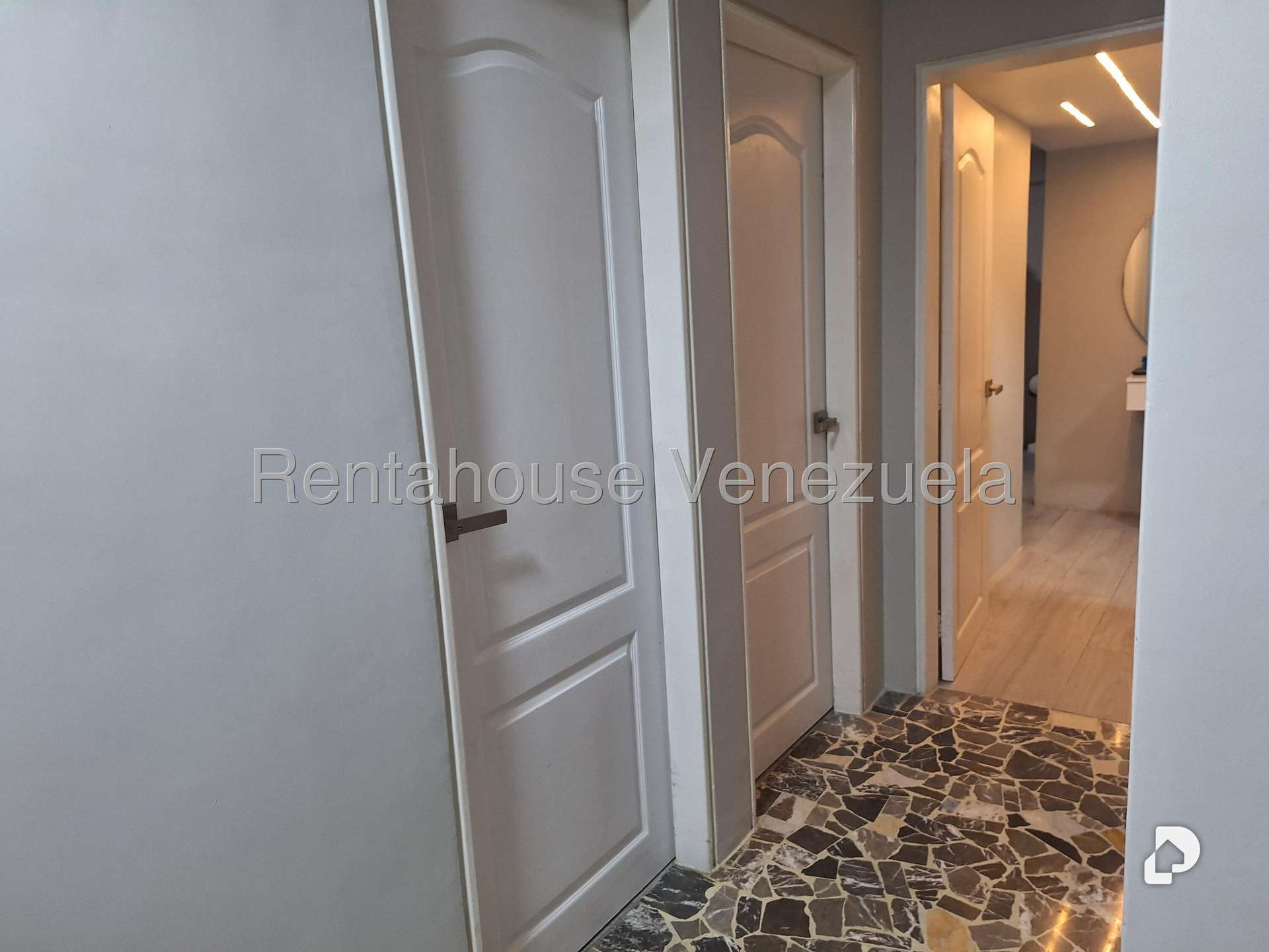 Apartamento en Terrazas del Ávila, Caracas – 22