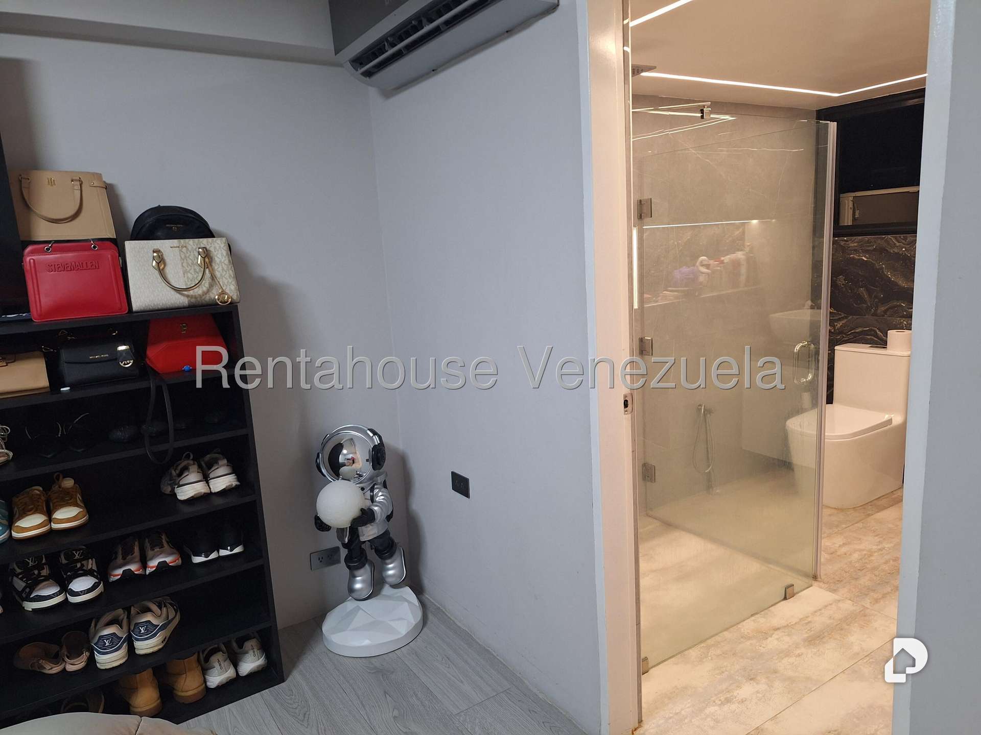 Apartamento en Terrazas del Ávila, Caracas – 27