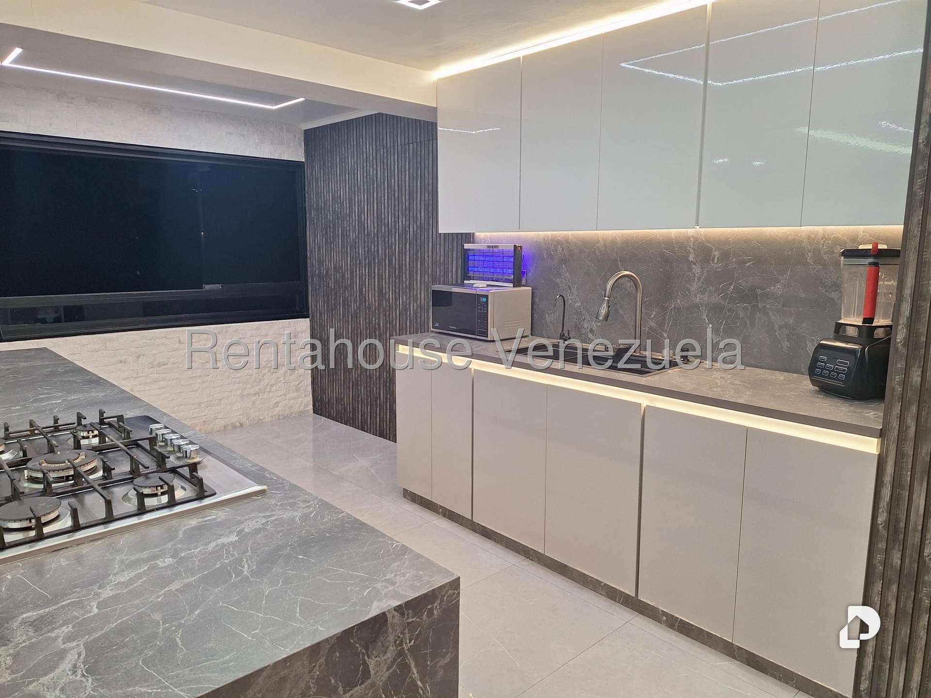 Apartamento en Terrazas del Ávila, Caracas – 12
