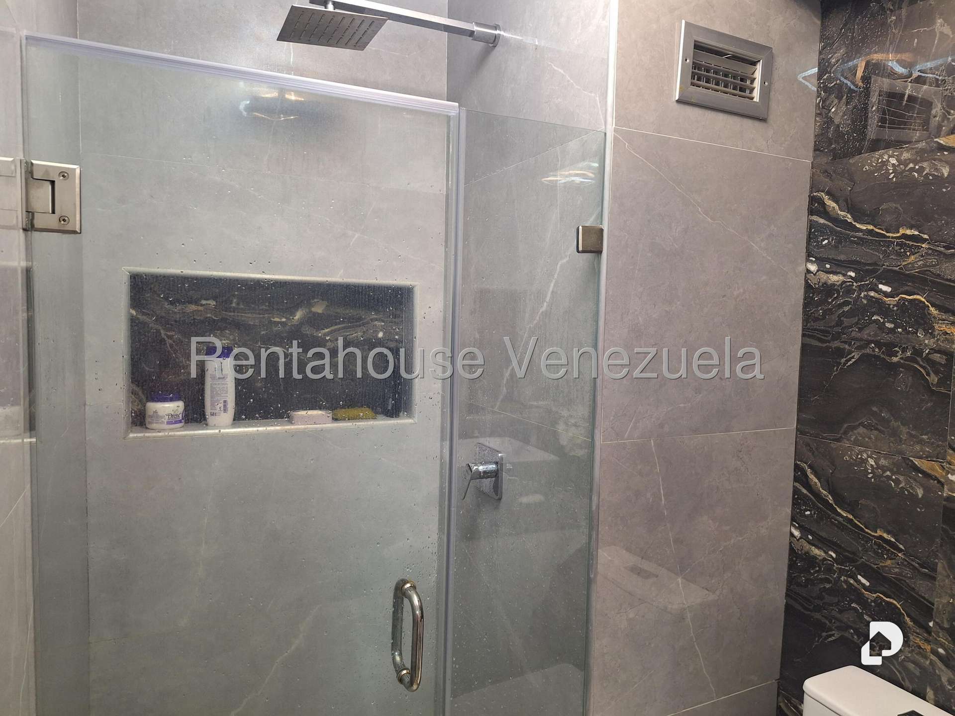 Apartamento en Terrazas del Ávila, Caracas – 36